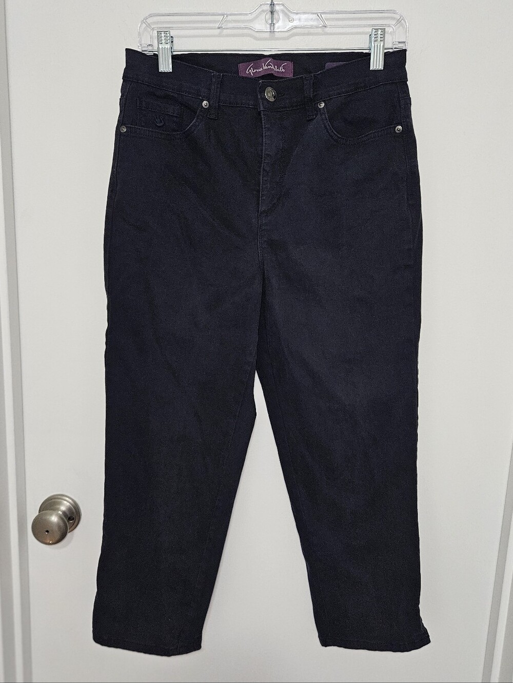 Gloria Vanderbilt Amanda Jeans Black Cropped Straight-Leg Jeans Size 8